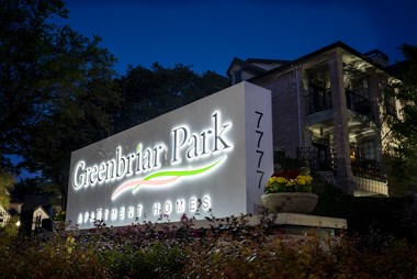 7777 Greenbriar Rd 1-2 Beds Apartment for Rent Photo Gallery 1